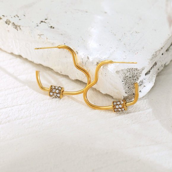 PRECIOUS Zirconia Heart Hoop Earrings - Picture 6 of 6